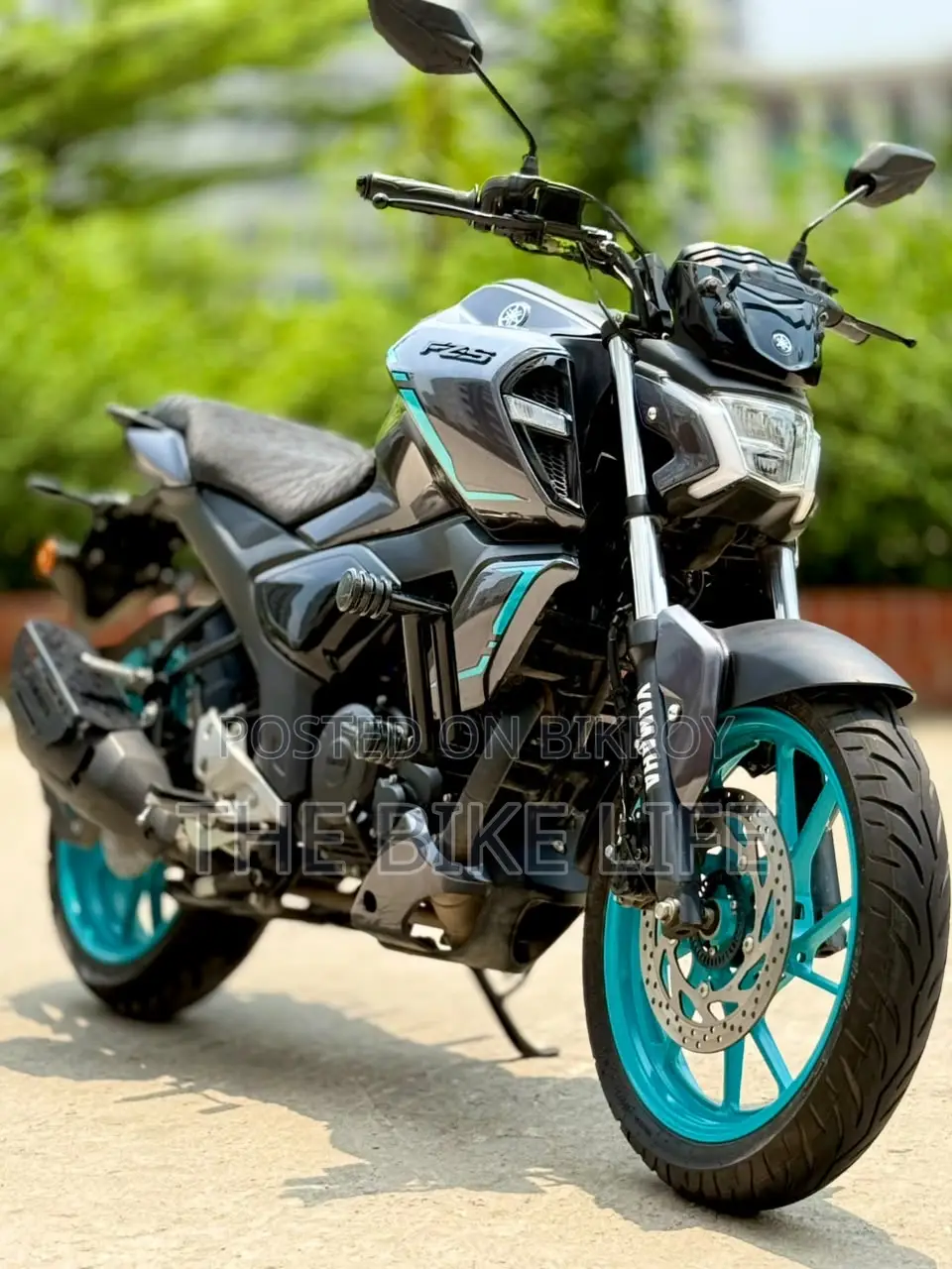 Yamaha FZ 2026 Gray
