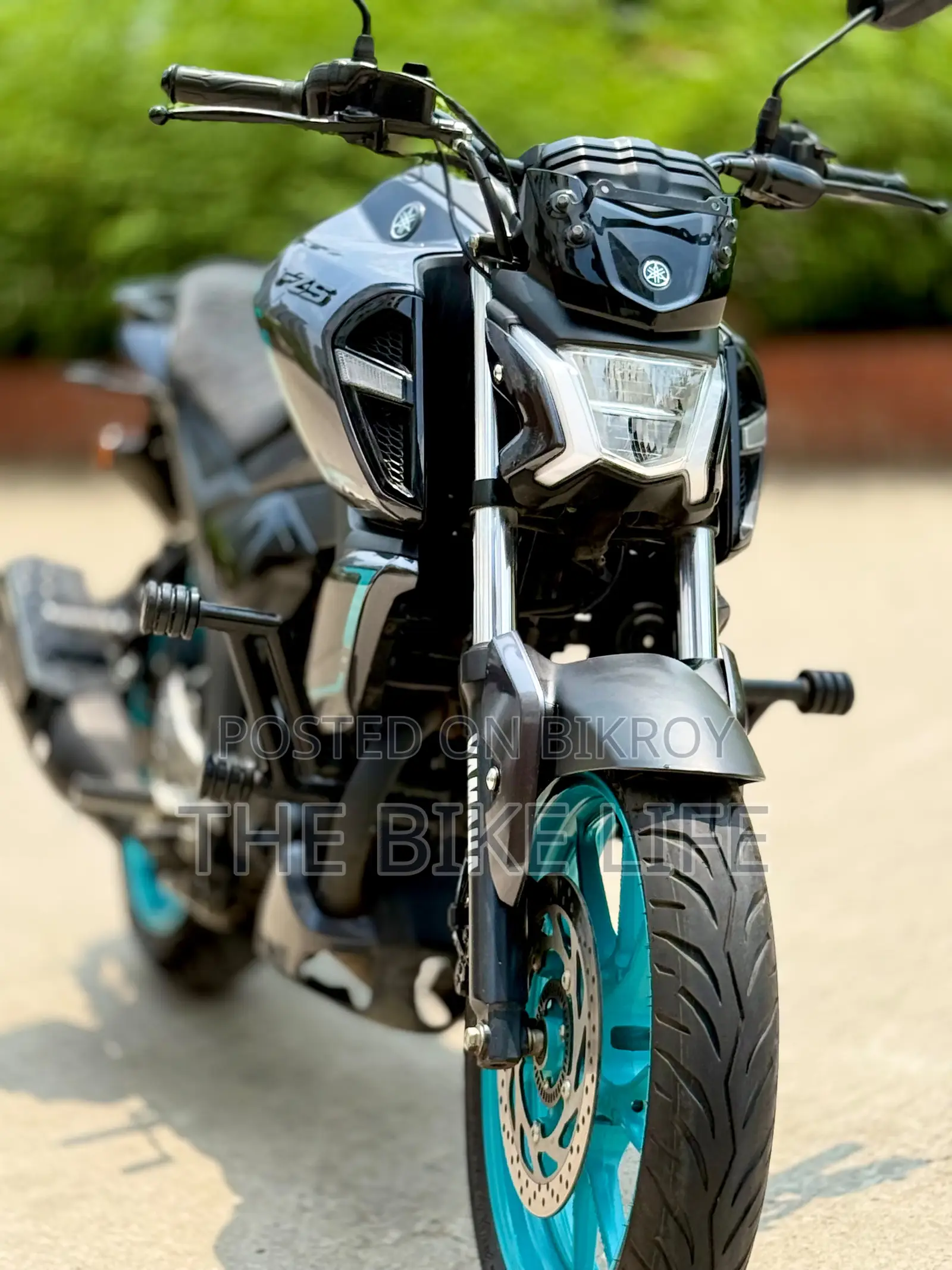 Yamaha FZ 2026 Gray