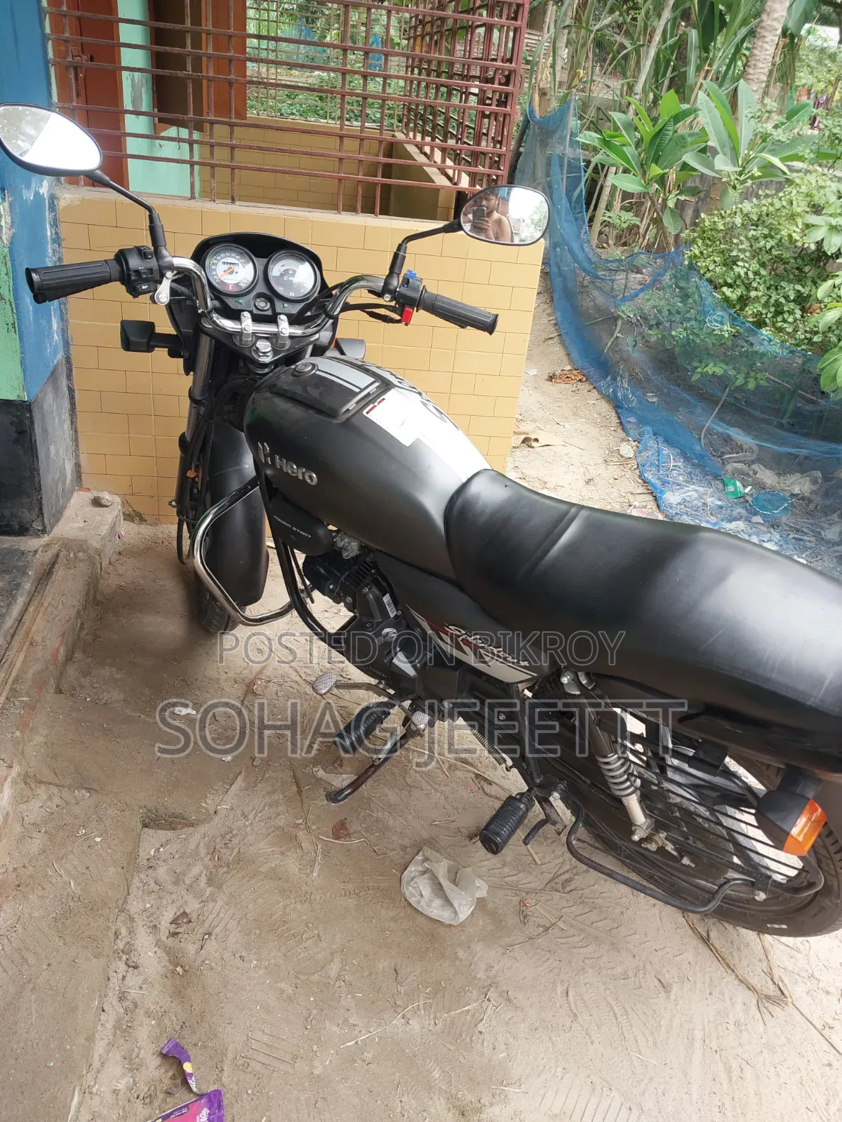 হিরো স্প্লেন্ডার প্লাস স্পোর্টস ২০২৫ কালো