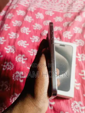 Apple iPhone 15 Pro Max 256 GB
