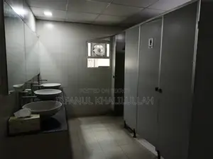 ভাড়ার জন্য বাণিজ্যিক অফিস স্পেস | ৯০০ বর্গফুট | গুলশান ২ রাউন্ডঅ্যাবাউট