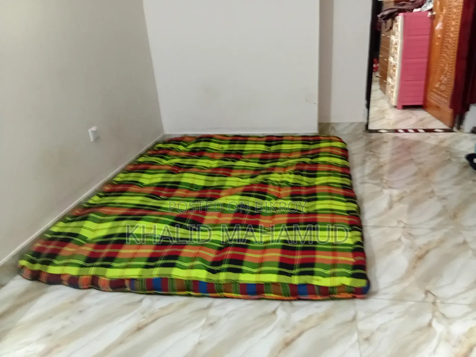 Bed, Mattress, Pillow
