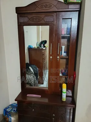মালেশিয়ান ফার্নিচার খাট, ওয়াড্রপ, ড্রেসিং টেবিল।