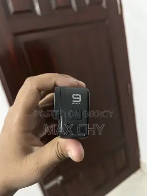 Gopro Hero 9 Black With Extra Battery And Case