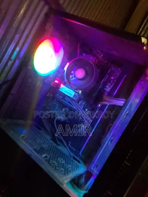 Desktop Computer Asus 8GB AMD Ryzen 5 SSD 256GB