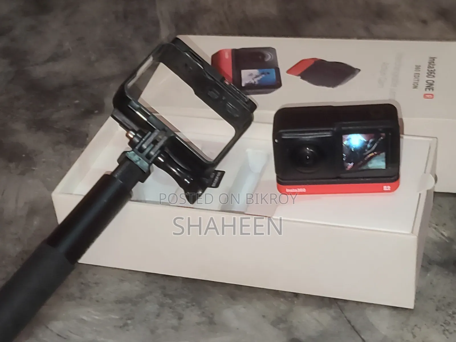Insta 360 R One