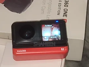 Insta 360 R One