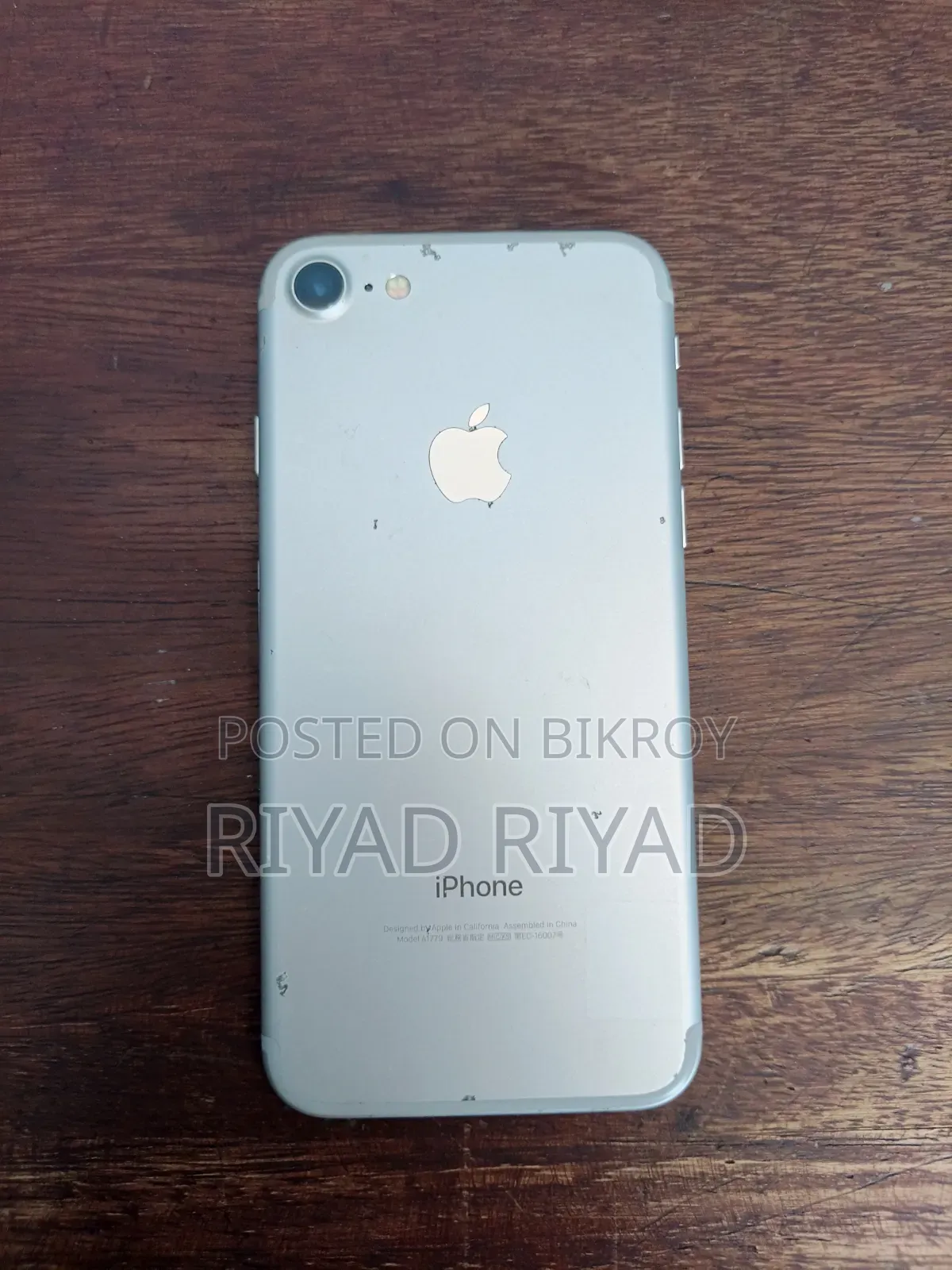 Apple iPhone 7 32 GB Bronze