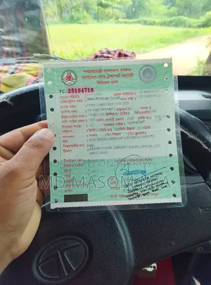 টাটা এস ২০২২ ব্লু