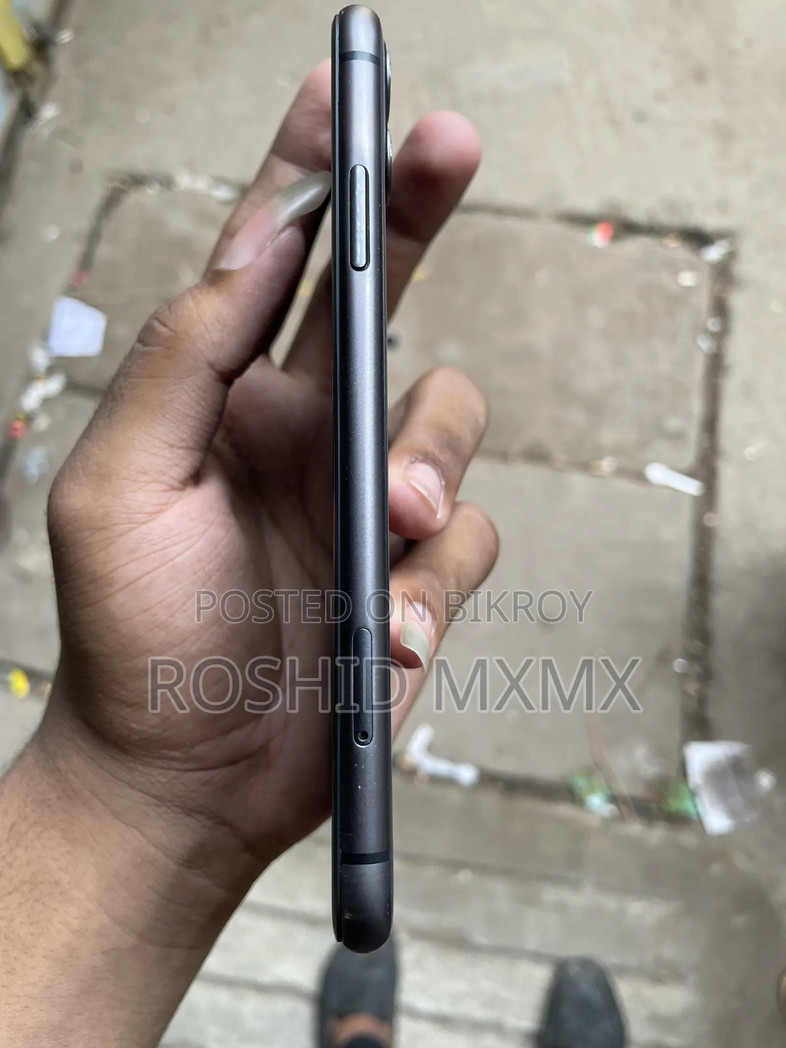 Apple iPhone 11 64 GB Black