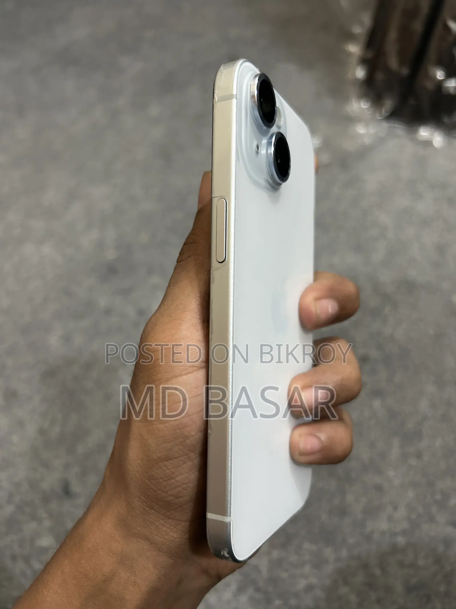 New Apple iPhone 15 128 GB Blue