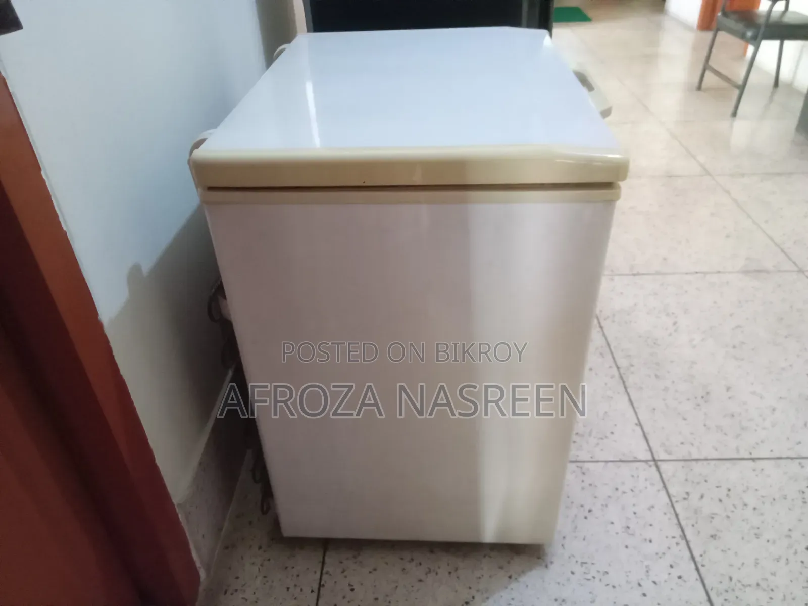 Selling this because I have 2 fridges at home. Call directly if interested.