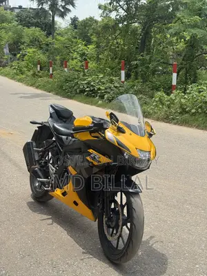 Suzuki GSX-R150 2022 Yellow