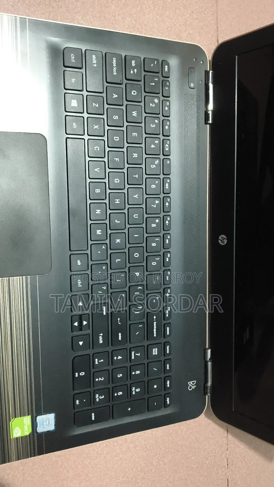 Laptop HP Pavilion 15-eh0050wm 8GB Intel Core 5 SSD 256GB