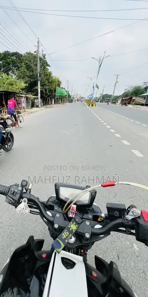 টিভিএস অ্যাপাচি ১৬০ ৪ভি ২০২৩ কালো