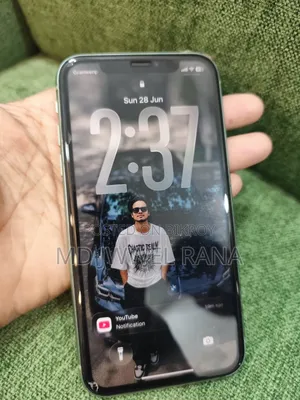 Apple iPhone 11 64 GB