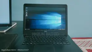 Laptop Dell Inspiron 14 5447 8GB Intel Core i3 SSD 256GB
