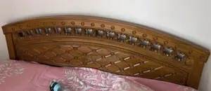 Teak wood bed 6/7 feet, selling because I will buy a new bed