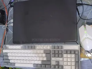 Laptop Dell Vostro 3500 8GB Intel Core i5 HDD+SSD 256GB