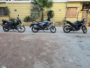 Suzuki Intruder 2016 Gray