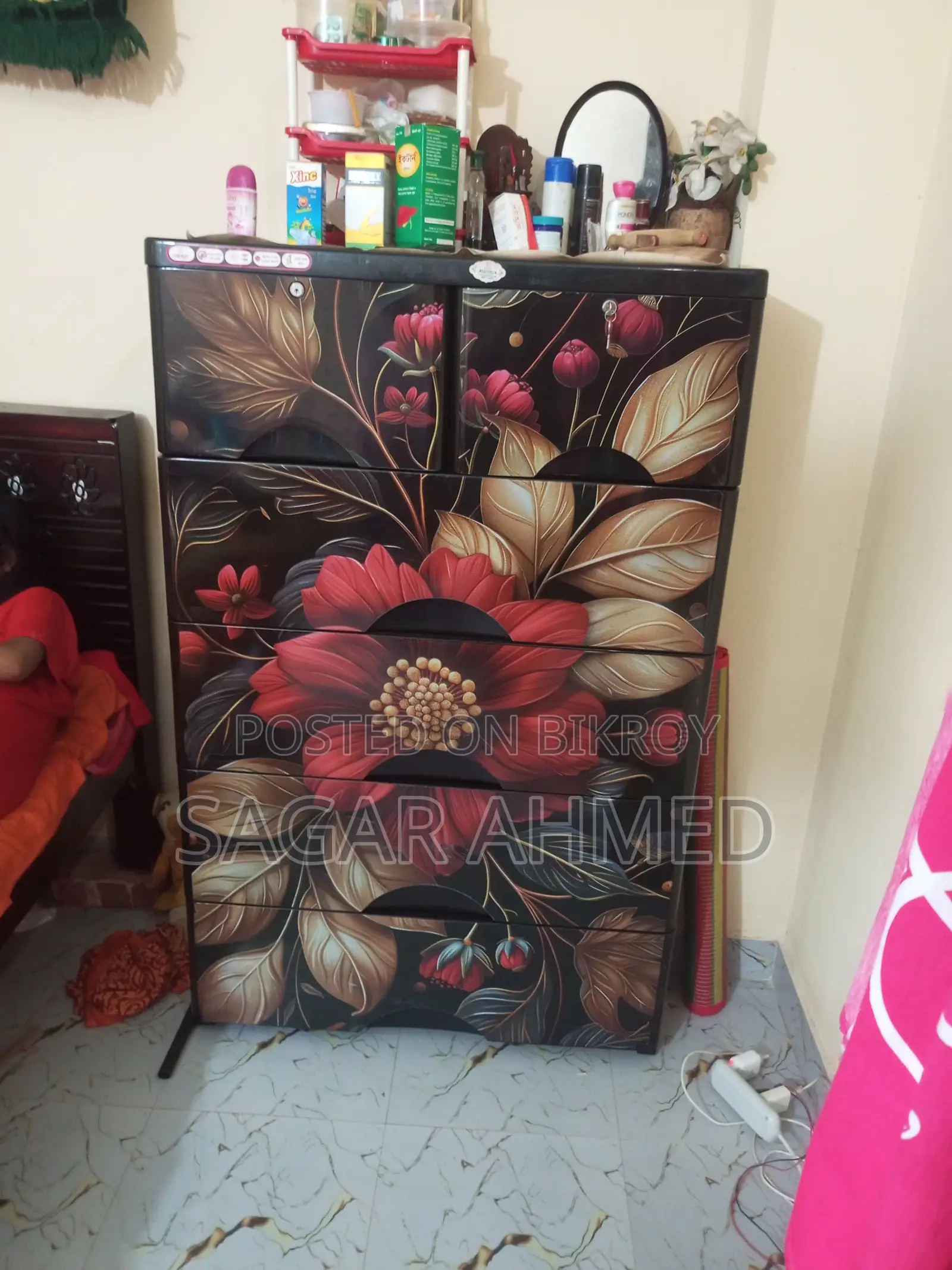 Wardrobe for sale. Used for 3 months