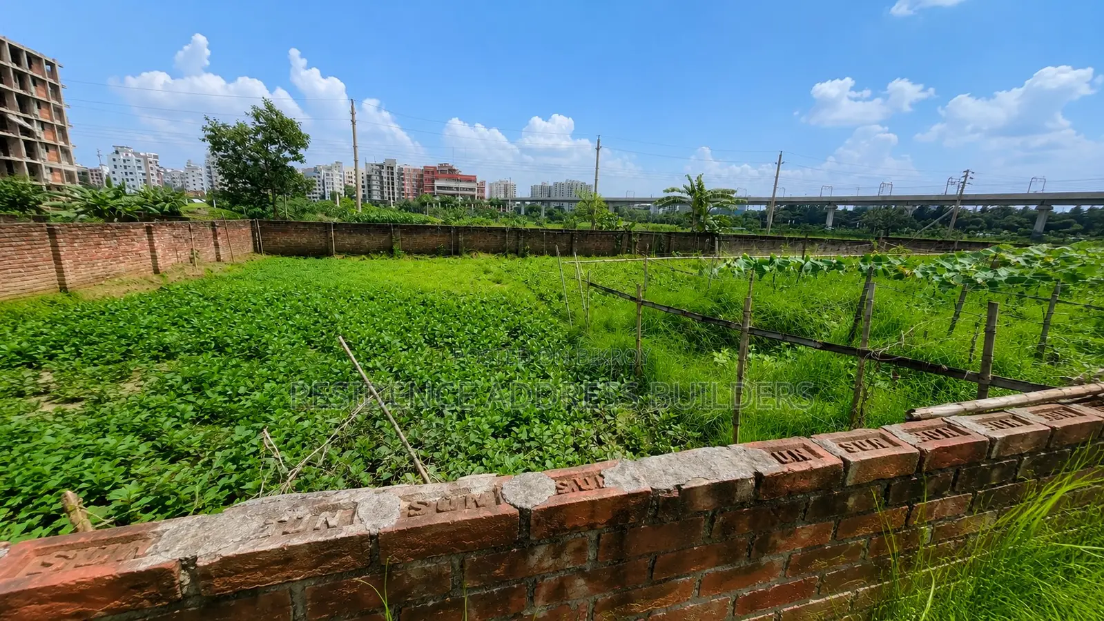Premium Land Share In Uttara