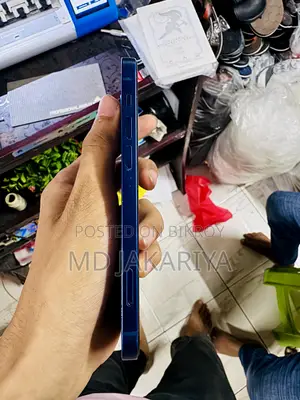 Apple iPhone 12 64 GB Blue