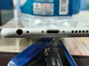 Apple iPhone 6s 32 GB Silver