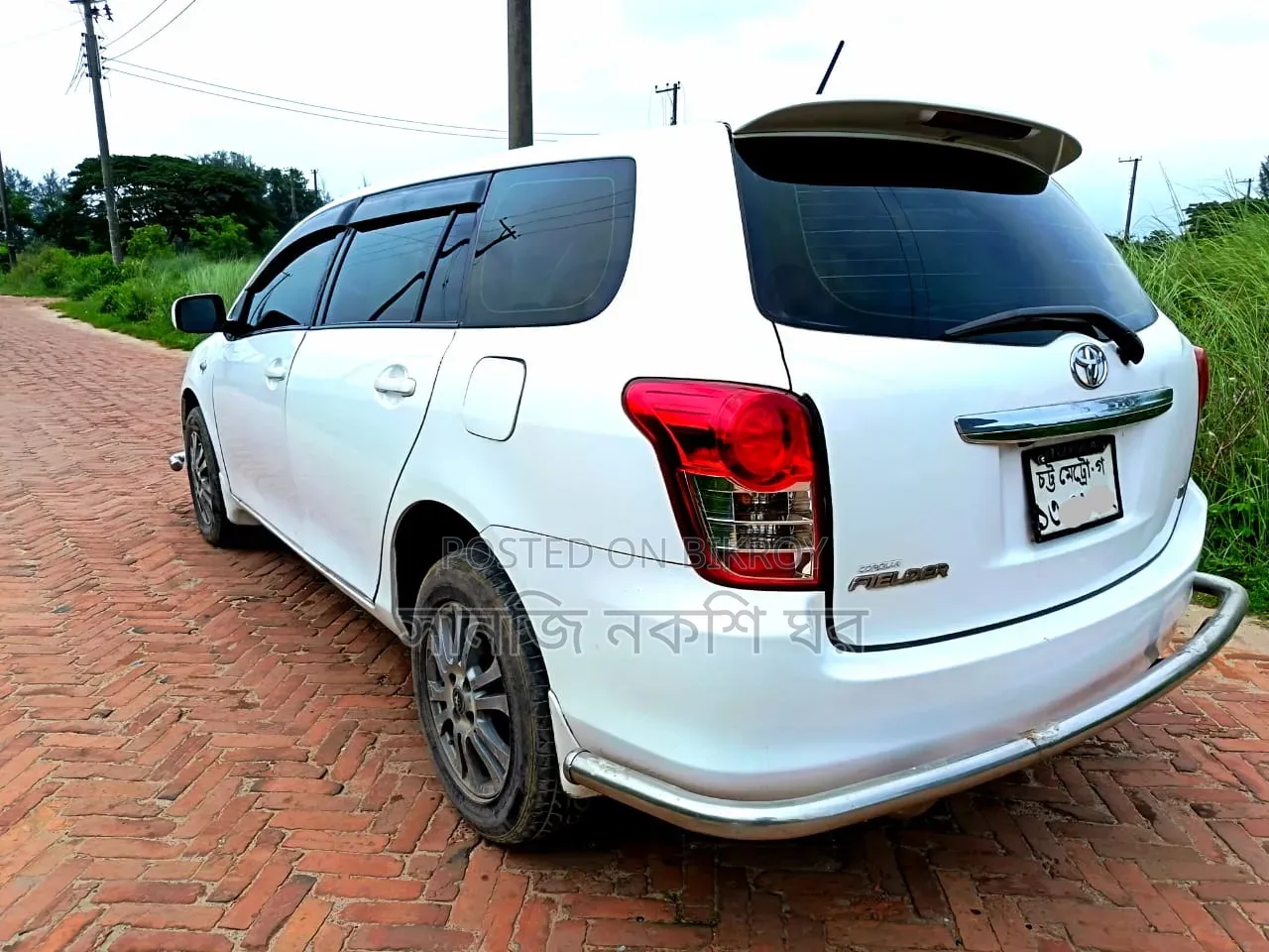 Toyota Axio 2010 White