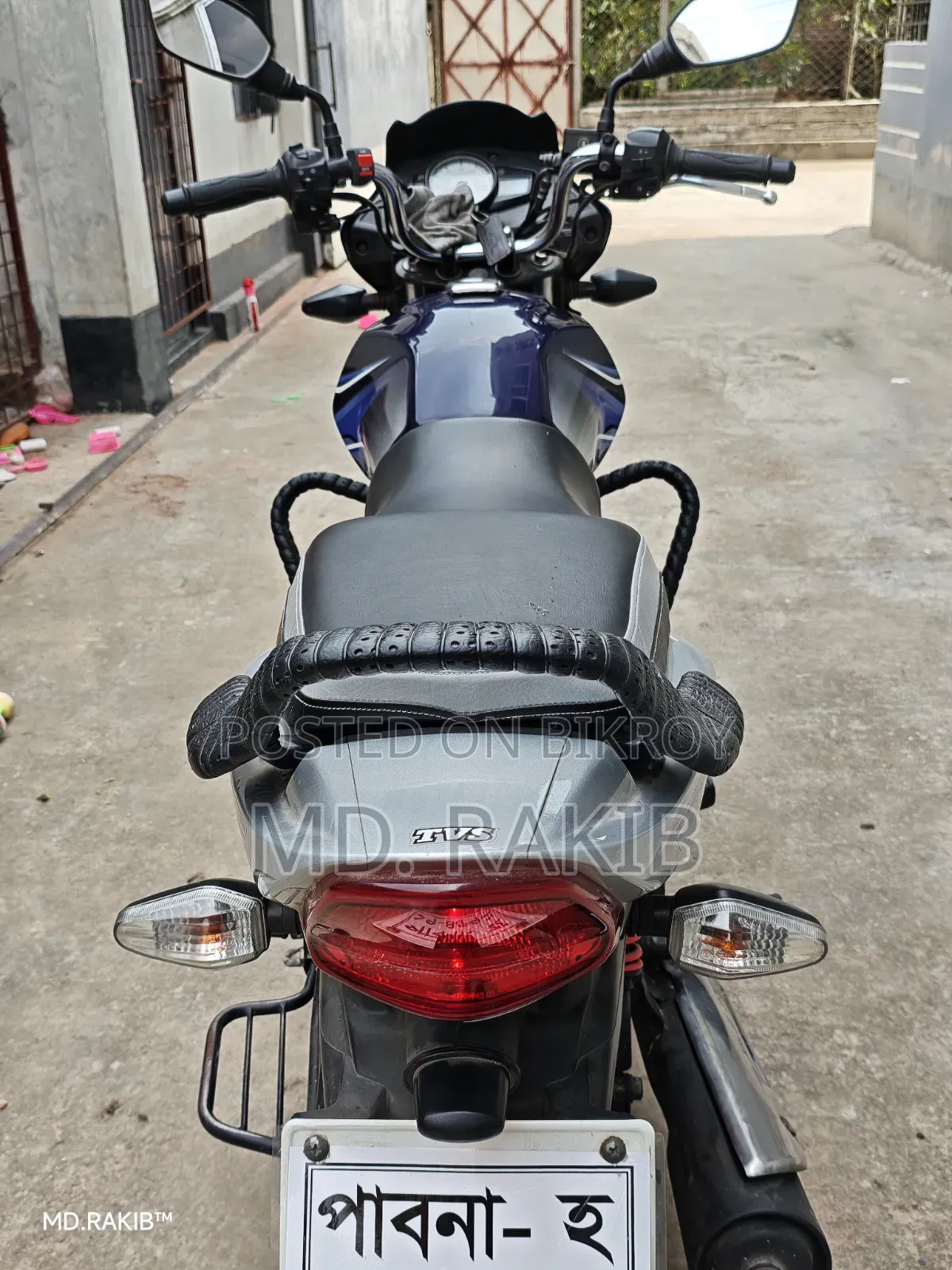 TVS Metro Plus 2023 Blue