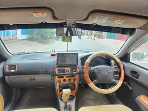 টয়োটা করোলা ১.৬ সেডান ১৯৯৭ সাদা