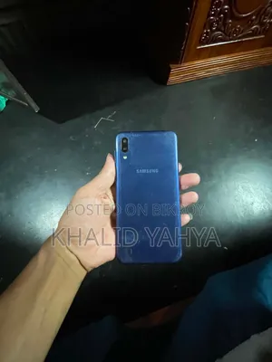 Samsung Galaxy M10 16 GB Blue