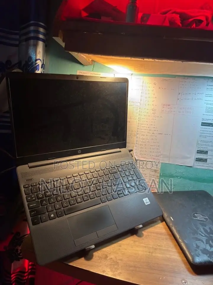 Laptop HP 250 G8 8GB Intel Core i3 SSD 128GB
