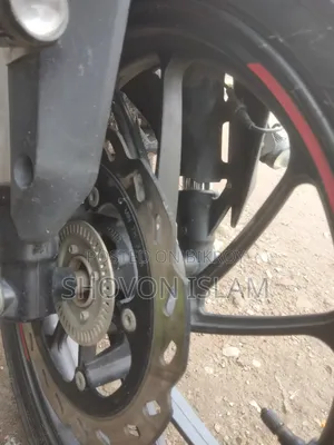 Hero Thriller 160R 4V 2024 Black