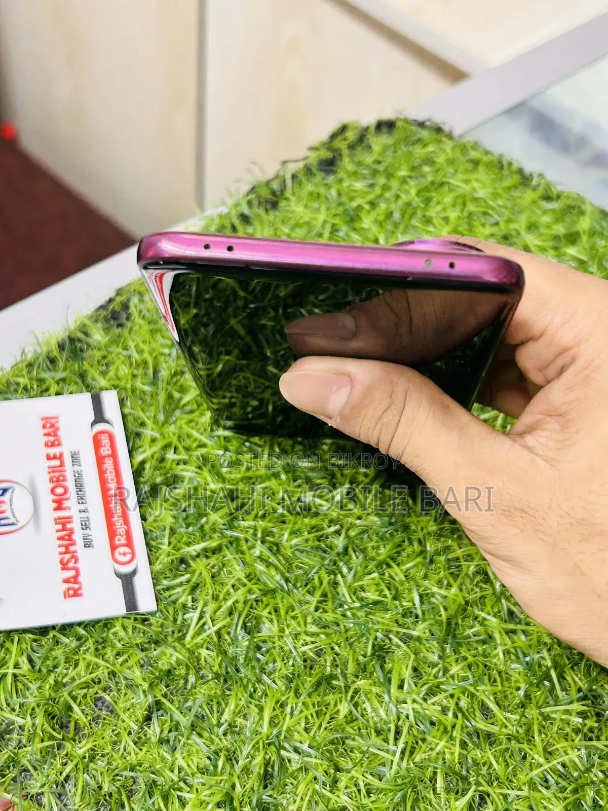 Vivo V60e 256 GB Red