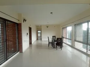 3-bedroom Apartment in Uttara for rent
