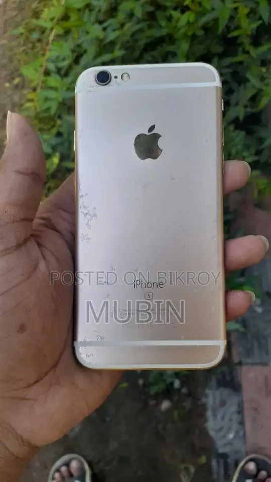 Apple iPhone 6s 64 GB Gold