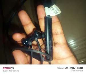 This is a good quality headphone with very good sound quality
