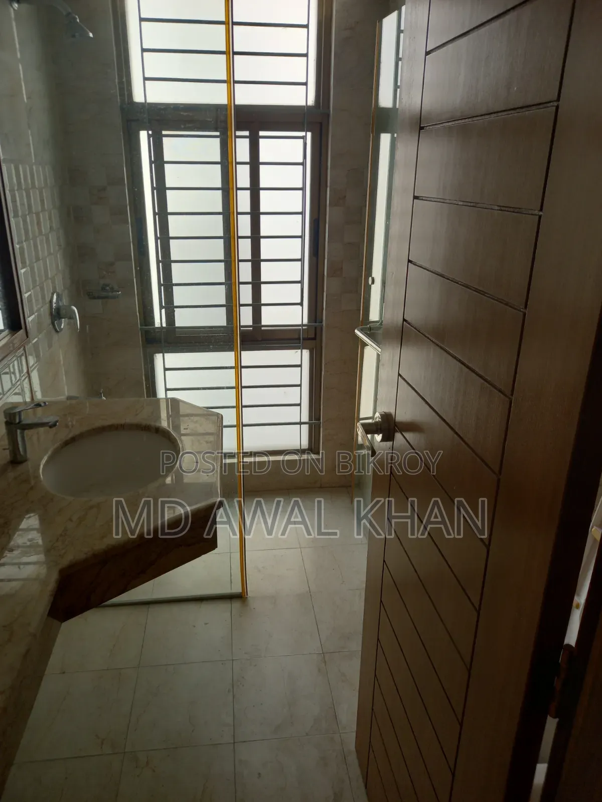 3bdrm Apartment in Dhanmondi for sale