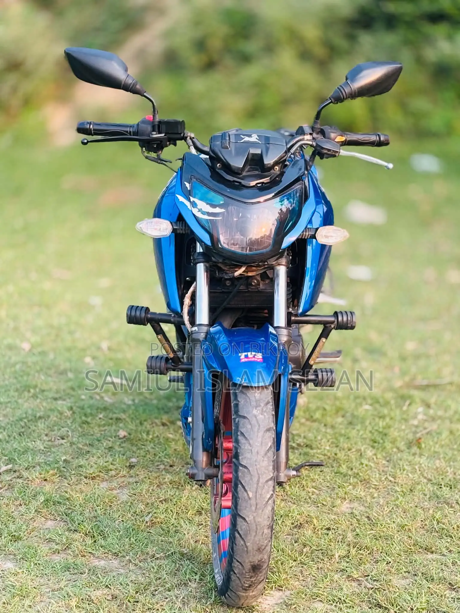 New TVS Apache 160 4V 2019 Blue