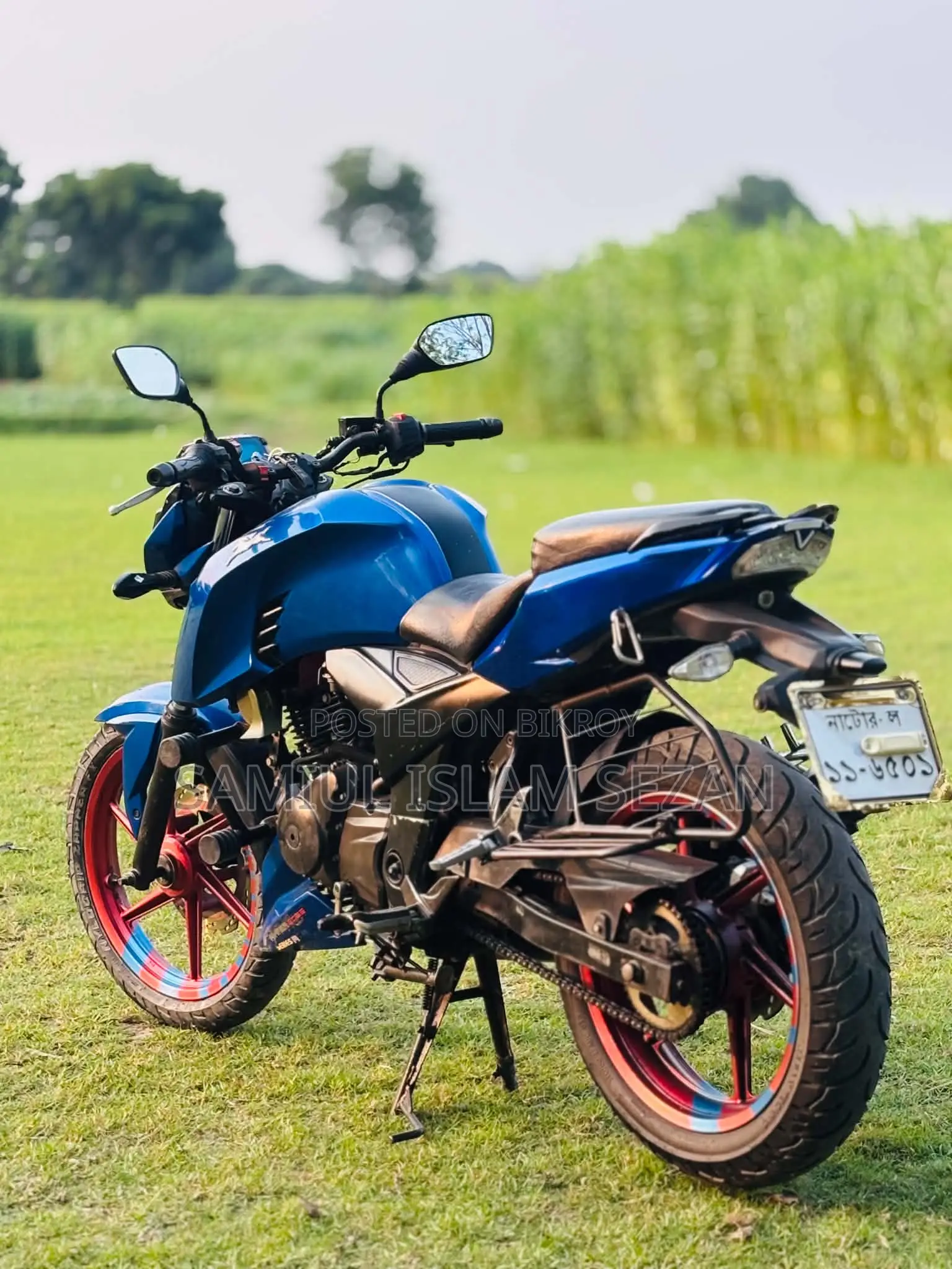New TVS Apache 160 4V 2019 Blue