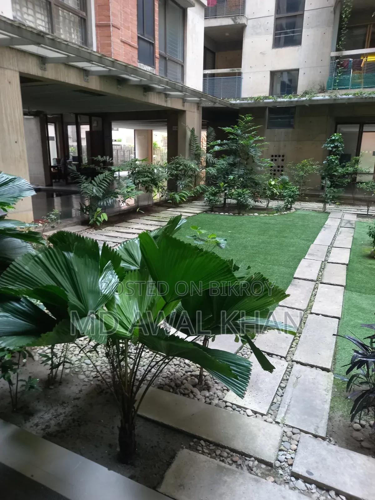 3bdrm Apartment in Dhanmondi for sale