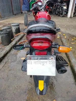 Bajaj Platina 100 2018 Red