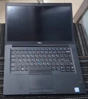 Laptop Dell Latitude 7490 8GB Intel Core i7 SSD 256GB