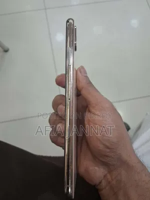 Apple iPhone XS Max 64 GB Gold