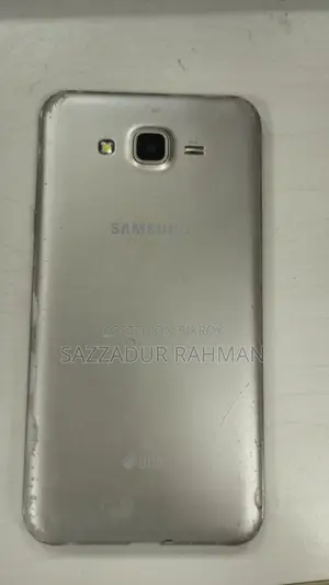 Samsung Galaxy J7 16 GB Gold