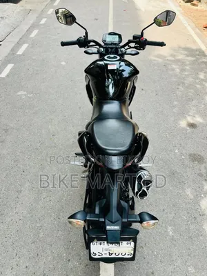 Suzuki 2022 Black