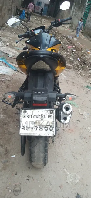 Suzuki Gixxer Monotone 2022 Yellow