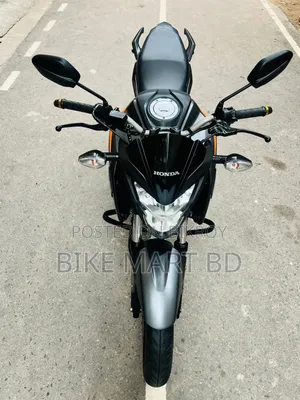 Honda Hornet 2022 Orange