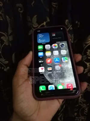 Apple iPhone 11 64 GB Purple